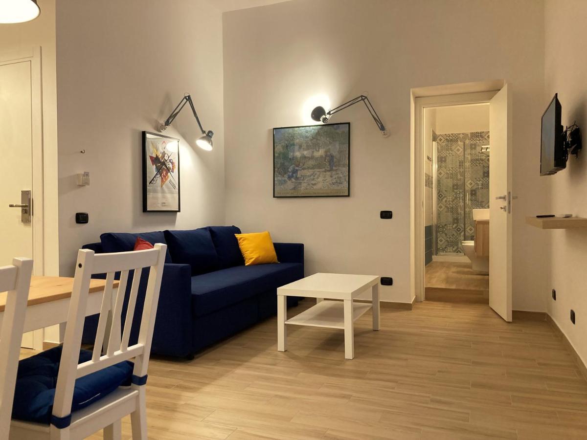 La Casa Blu Nel Cuore Storico Di Napoli Exterior photo